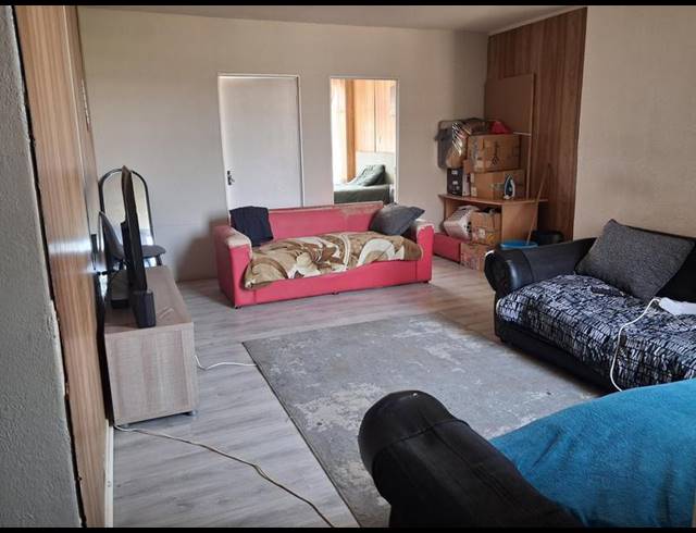 4 BEDROOM APARTMENT FOR SALE IN SUNNYSIDE